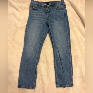 Aeropostale High Rise Straight Jeans: Size 8